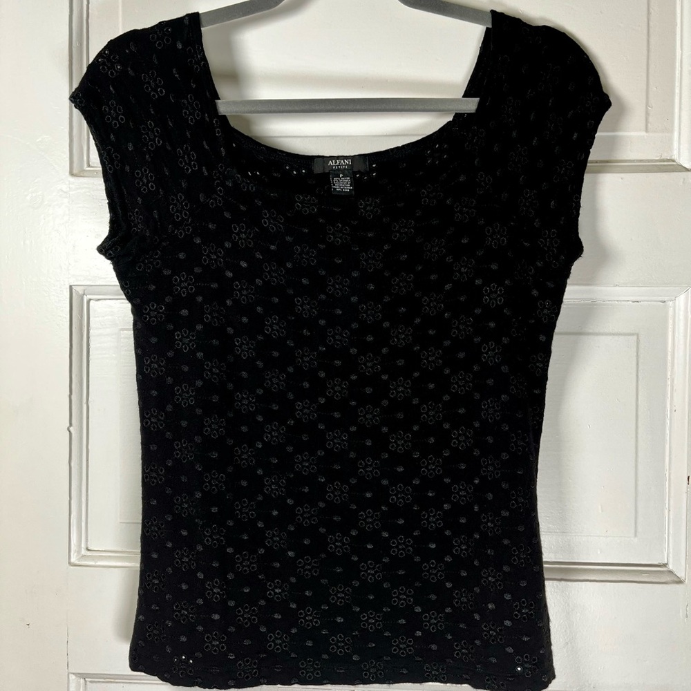 Alfani Black Fitted Cap Sleeve Blouse